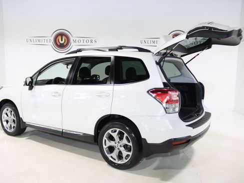 Used 2018 Subaru Forester 2.5i Touring w/ Popular Package #3B AWD/4WD image 28