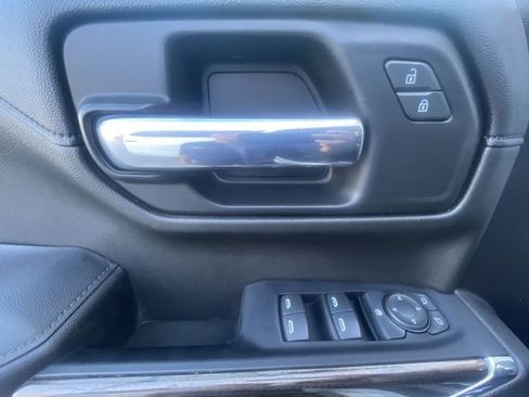 Used 2022 Chevrolet Silverado 1500 LT Trail Boss w/ Bed Protection Package image 22