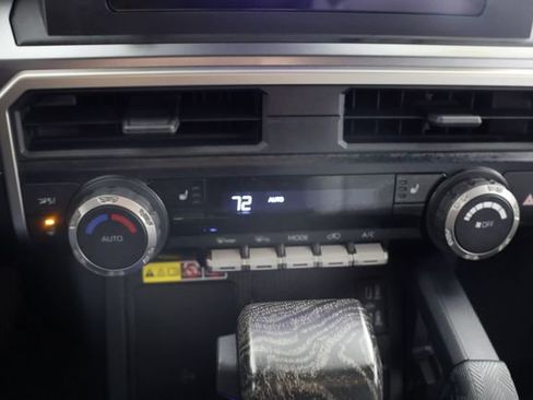 Used 2025 Toyota 4Runner TRD Off-Road image 15