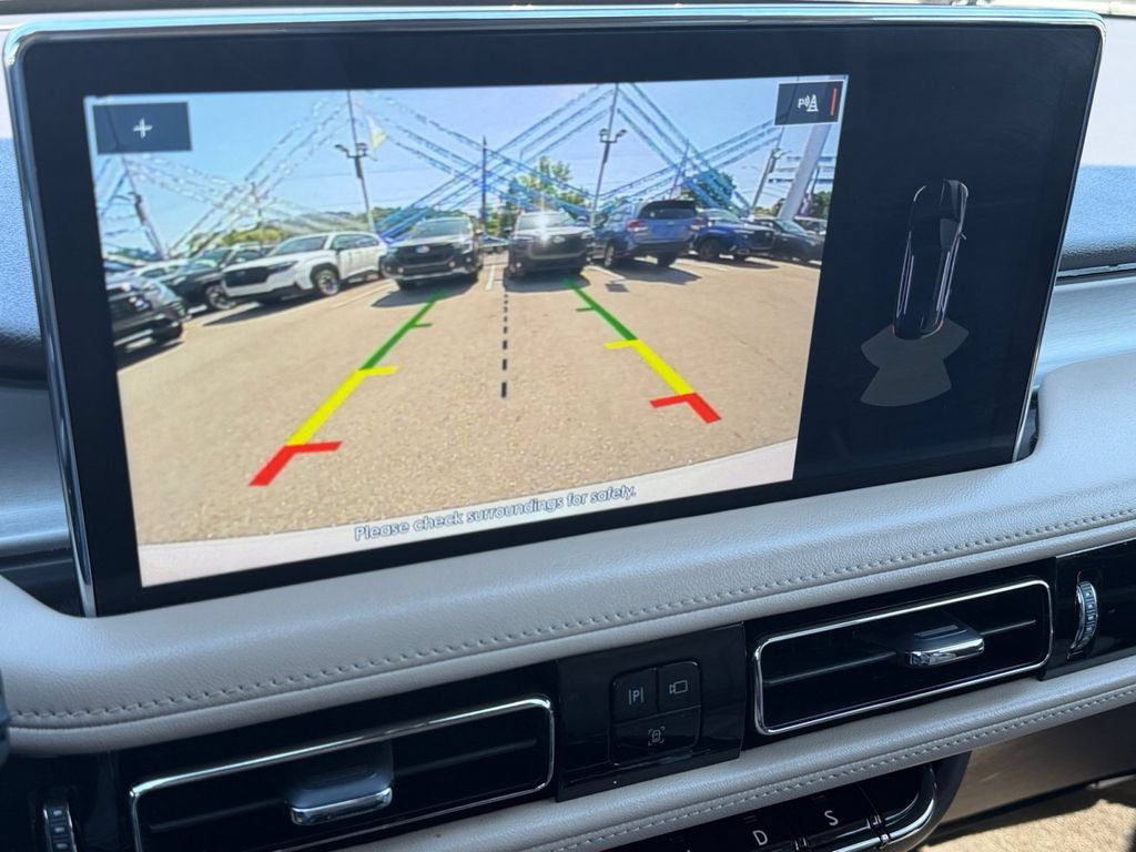 Used 2022 Lincoln Nautilus AWD w/ Premium Package image 26