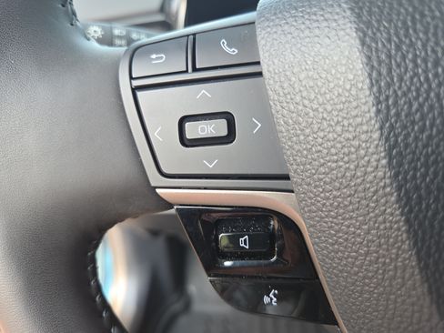 Certified 2025 Toyota Camry XSE FWD image 27