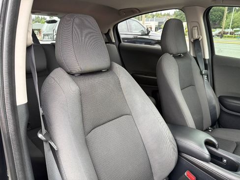 Used 2019 Honda HR-V EX image 16