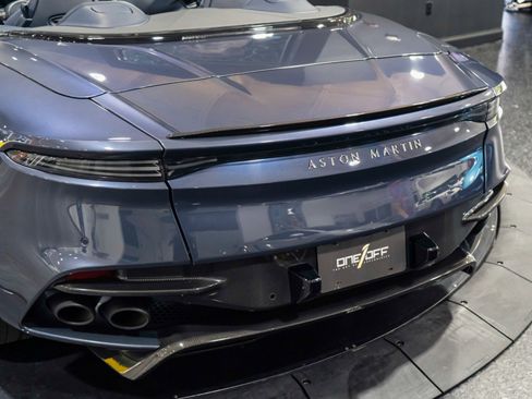 Used 2021 Aston Martin DBS Superleggera Volante image 23