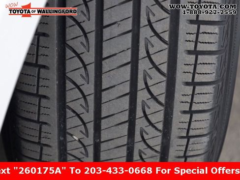 Certified 2024 Toyota Corolla SE image 6