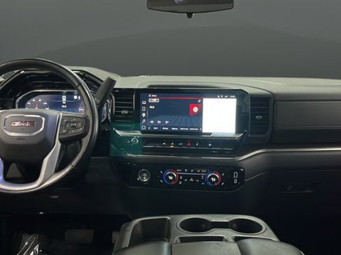 Used 2022 GMC Sierra 1500 Elevation AWD/4WD image 10