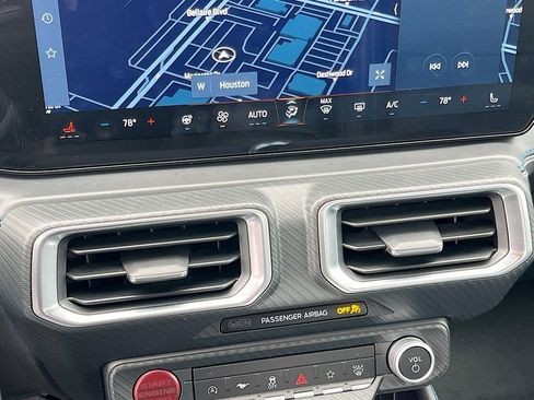 Used 2024 Ford Mustang GT Premium image 16