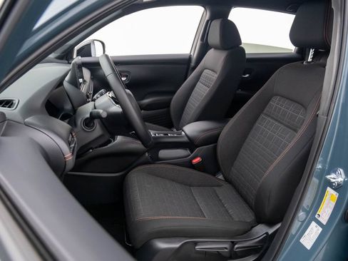 Certified 2026 Honda HR-V Sport image 17