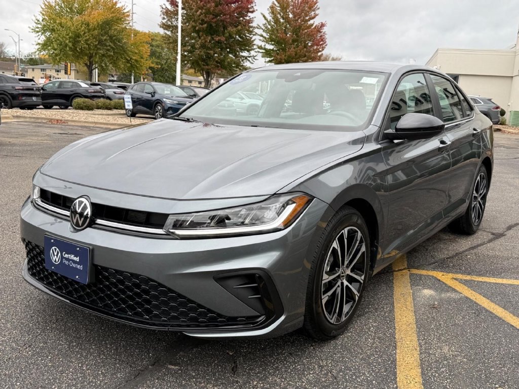 Certified 2026 Volkswagen Jetta Sport FWD image 8