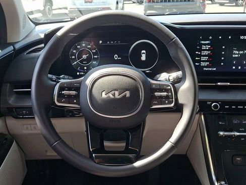 Used 2023 Kia Carnival SX FWD image 19