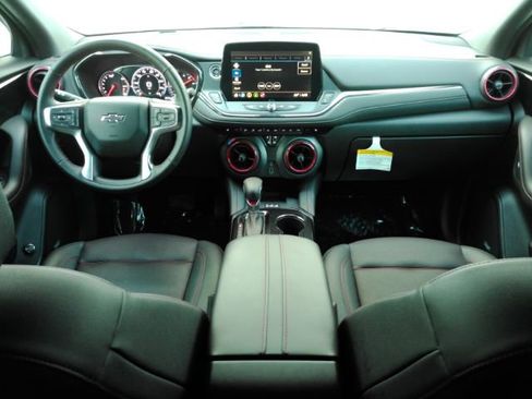 Used 2024 Chevrolet Blazer RS w/ Driver Confidence II Package image 3