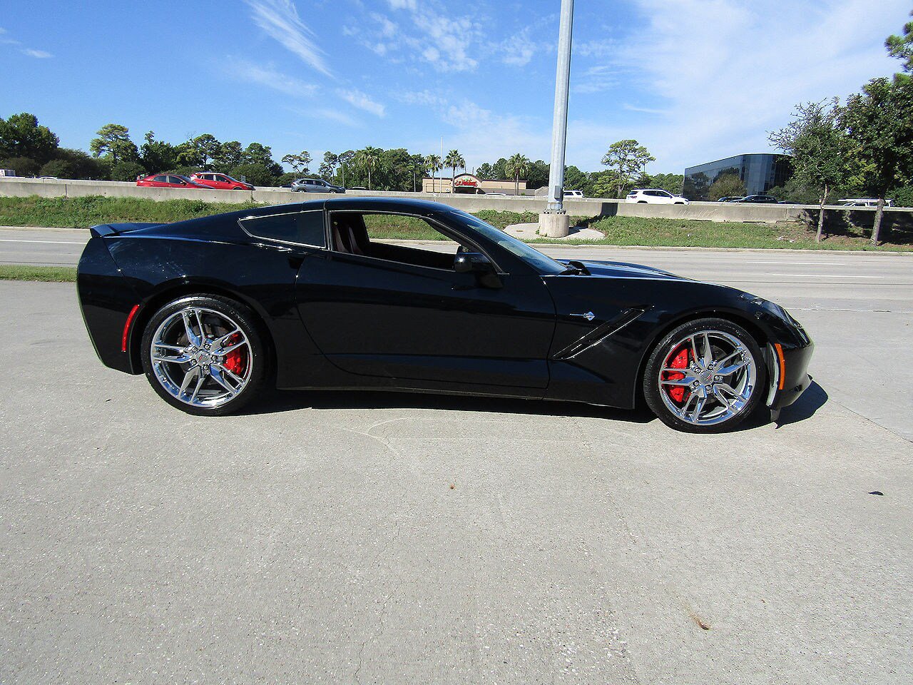 Used 2014 Chevrolet Corvette Stingray Coupe w/ 3LT Preferred Equipment Group RWD image 4