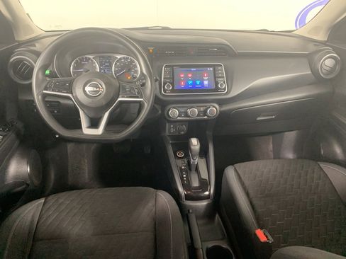 Used 2022 Nissan Kicks S image 33