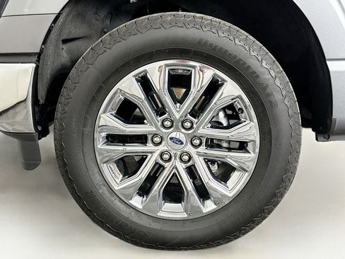 Used 2024 Ford F150 Lariat w/ FX4 Off-Road Package image 11