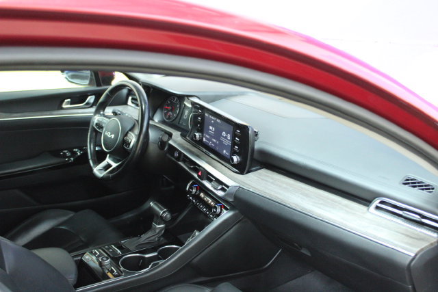Used 2022 Kia K5 EX FWD image 12