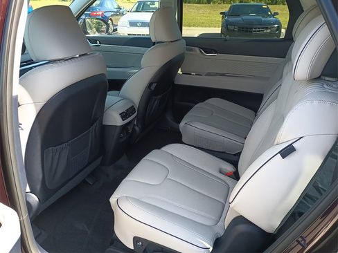 Used 2024 Hyundai Palisade Calligraphy image 20
