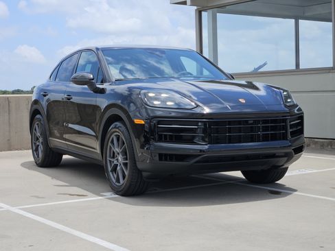 Certified 2026 Porsche Cayenne Coupe AWD/4WD image 10