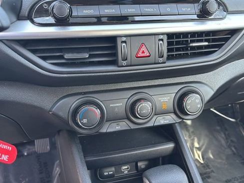 Used 2024 Kia Forte LXS image 29