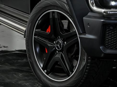 Used 2016 Mercedes-Benz G 63 AMG 4MATIC image 3
