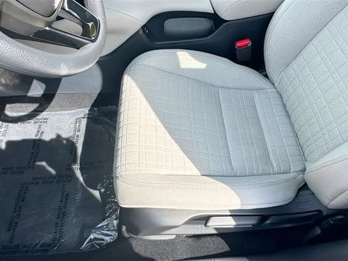 Certified 2026 Honda HR-V LX image 23