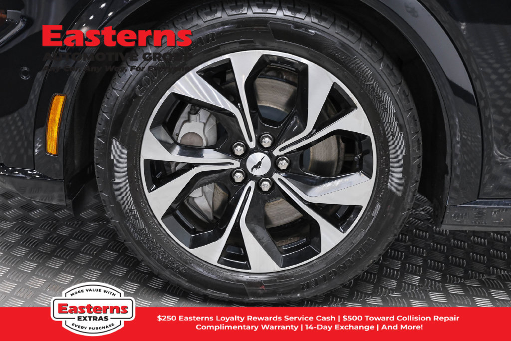 Used 2023 Ford Mustang Mach-E Premium AWD/4WD image 35