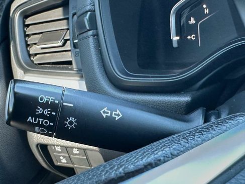 Used 2021 Honda CR-V LX image 14