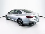 Used 2022 Volkswagen Jetta Sport image 5