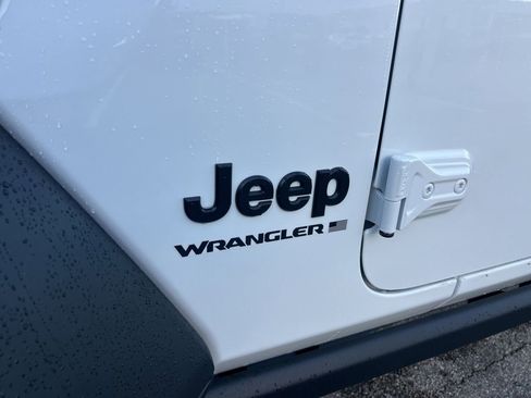 New 2025 Jeep Wrangler Willys image 19