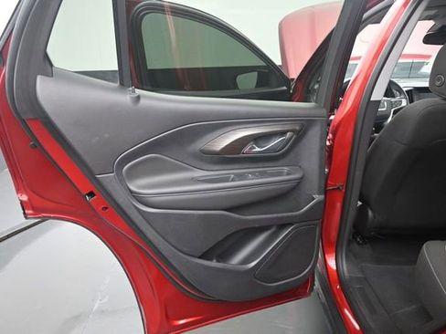 Used 2023 GMC Terrain SLE FWD image 14