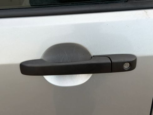 Used 2004 Honda CR-V LX image 14