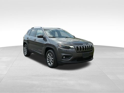 Used 2019 Jeep Cherokee Latitude Plus AWD/4WD image 43