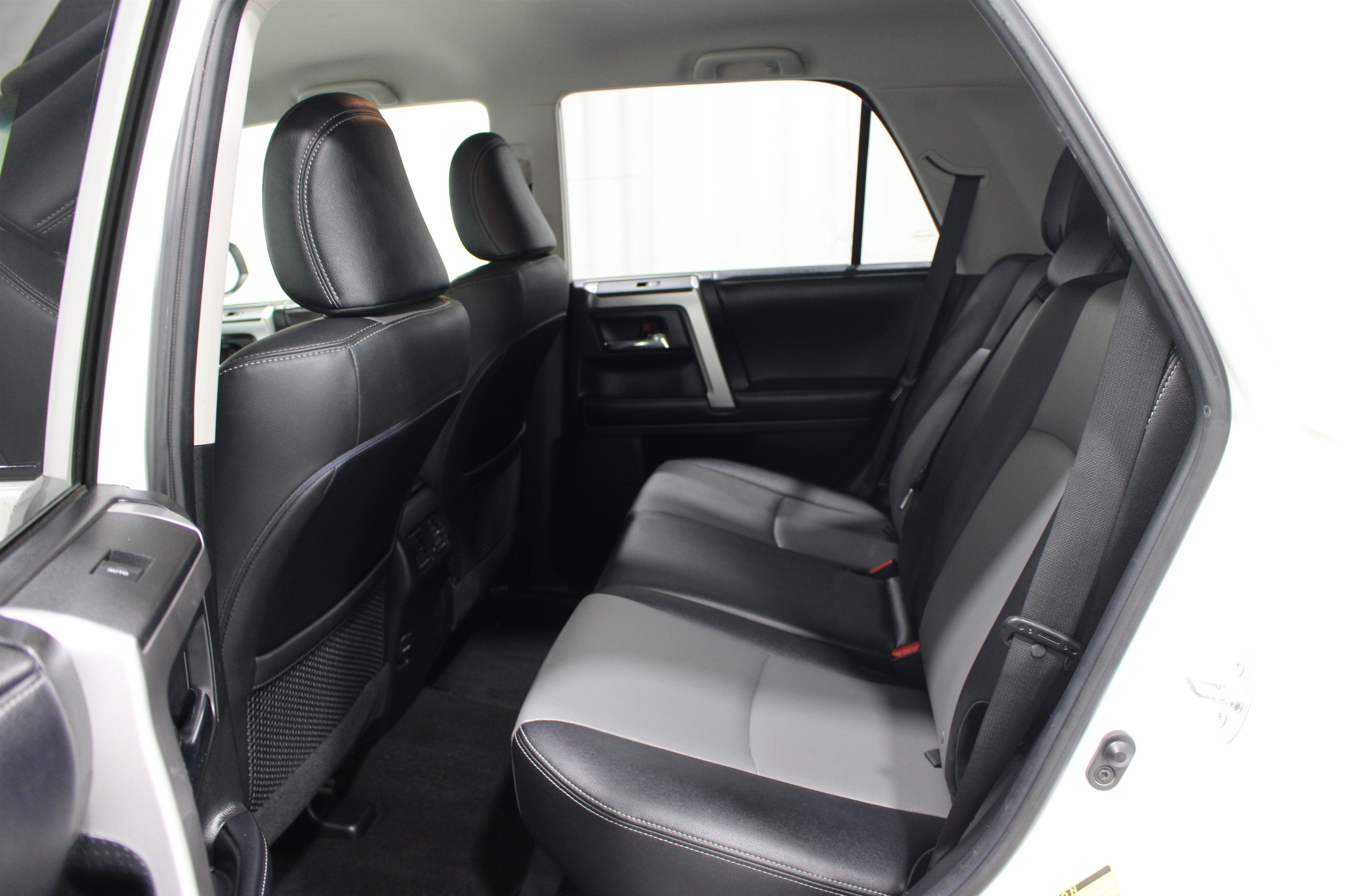Used 2019 Toyota 4Runner SR5 Premium AWD/4WD image 20