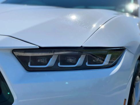 Used 2024 Ford Mustang Coupe RWD image 10