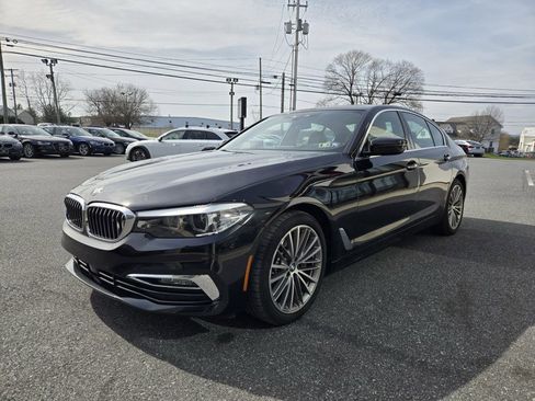 Used 2018 BMW 530i xDrive image 12