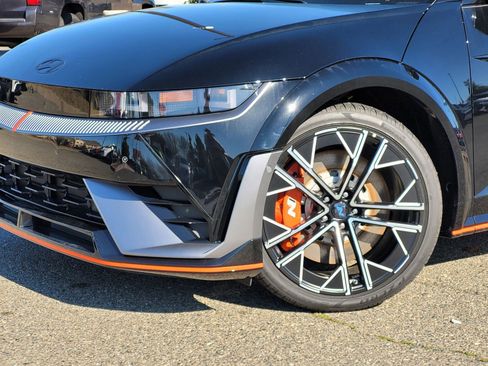 New 2025 Hyundai Ioniq 5 N Base image 11