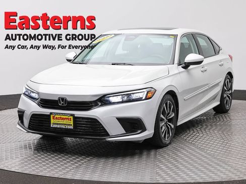 Used 2024 Honda Civic EX image 1