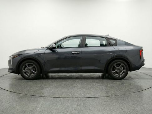 Used 2025 Kia K4 FWD image 5