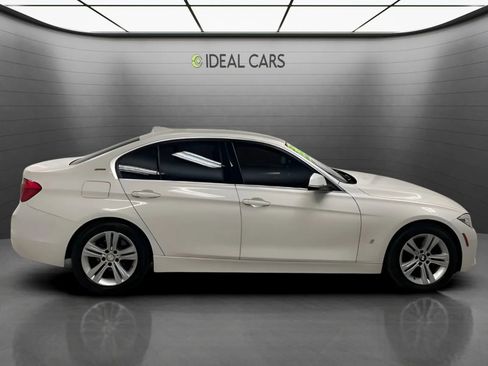 Used 2018 BMW 330e RWD image 4