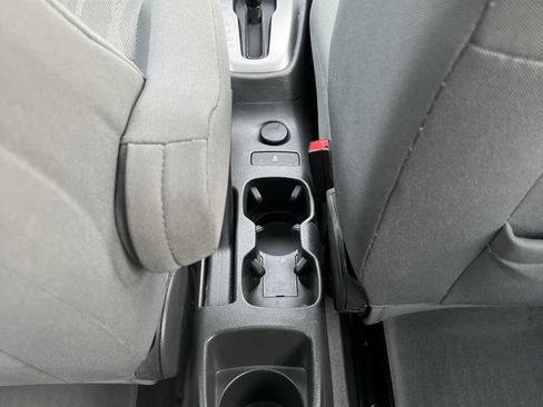 Used 2016 Chevrolet Sonic LT w/ Fun and Sun Package image 23