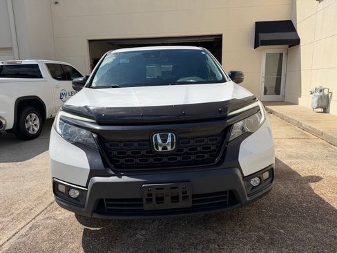 Used 2021 Honda Passport EX-L image 2