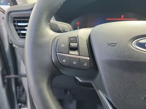 Used 2024 Ford Escape Active image 17