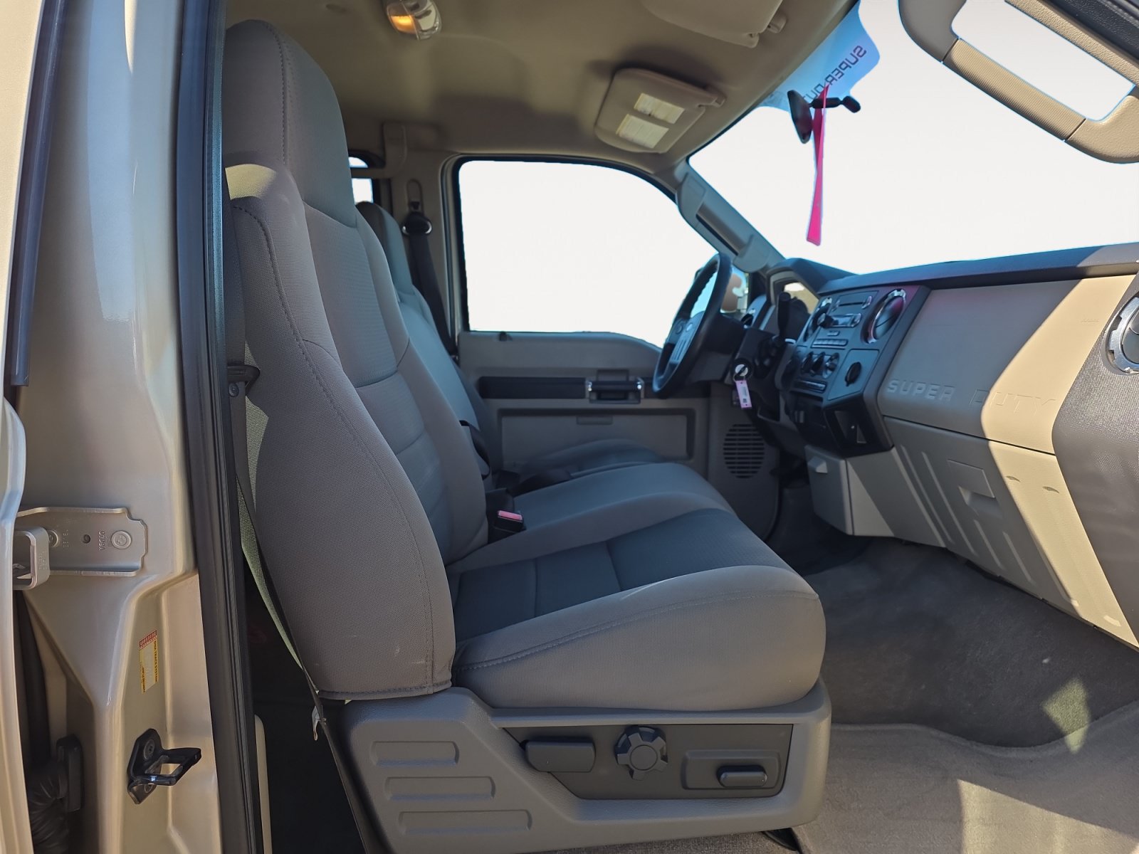 Used 2009 Ford F250 XLT AWD/4WD image 10