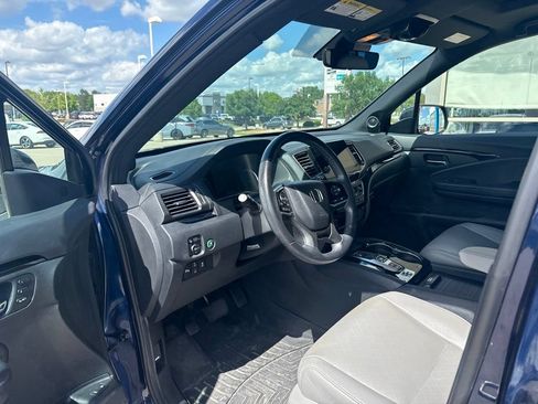 Certified 2020 Honda Passport Touring image 10