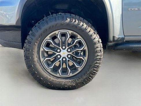 Used 2021 Chevrolet Colorado ZR2 image 30