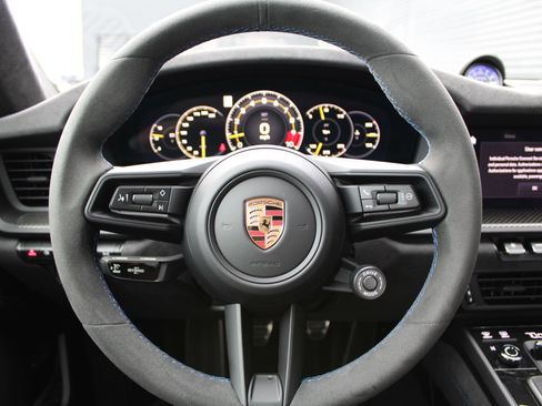Certified 2026 Porsche 911 GT3 image 16