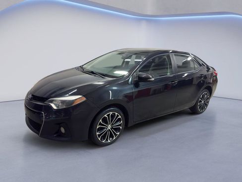 Used 2015 Toyota Corolla S FWD image 3