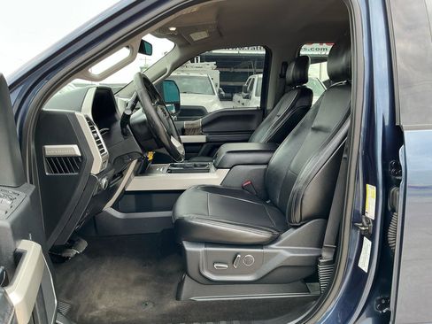 Used 2017 Ford F350 Lariat w/ FX4 Off-Road Package image 12