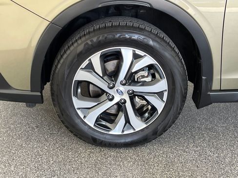 Certified 2022 Subaru Outback Limited AWD/4WD image 28