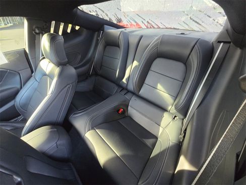 Used 2025 Ford Mustang GT Premium image 3