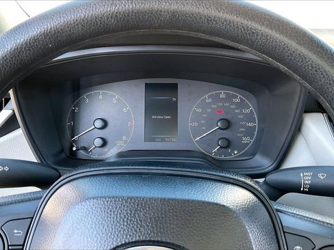 Used 2025 Toyota Corolla LE image 11