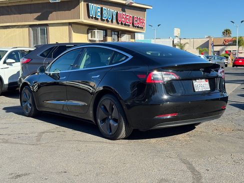 Used 2019 Tesla Model 3 image 12